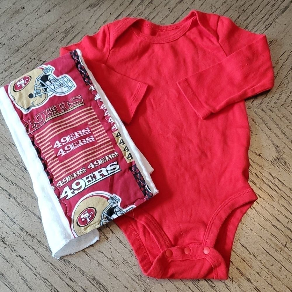 49ers bib and long sleeve onsie 6-9 months